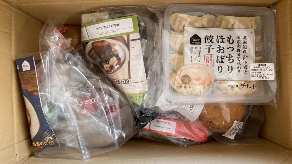 オイシックスから届いた定期ボックスの内容