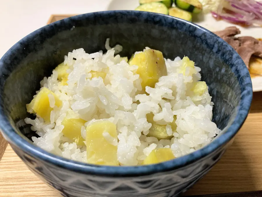 さつまいもご飯完成品